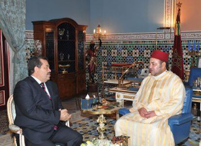 El rey Mohamed VI recibe a Hamid Chabat, l&iacute;der del Istiqlal, en el oto&ntilde;o de 2012.
