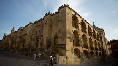 Exterior de la mezquita de Córdoba, uno de los edificios inmatriculados por los obispos españoles.