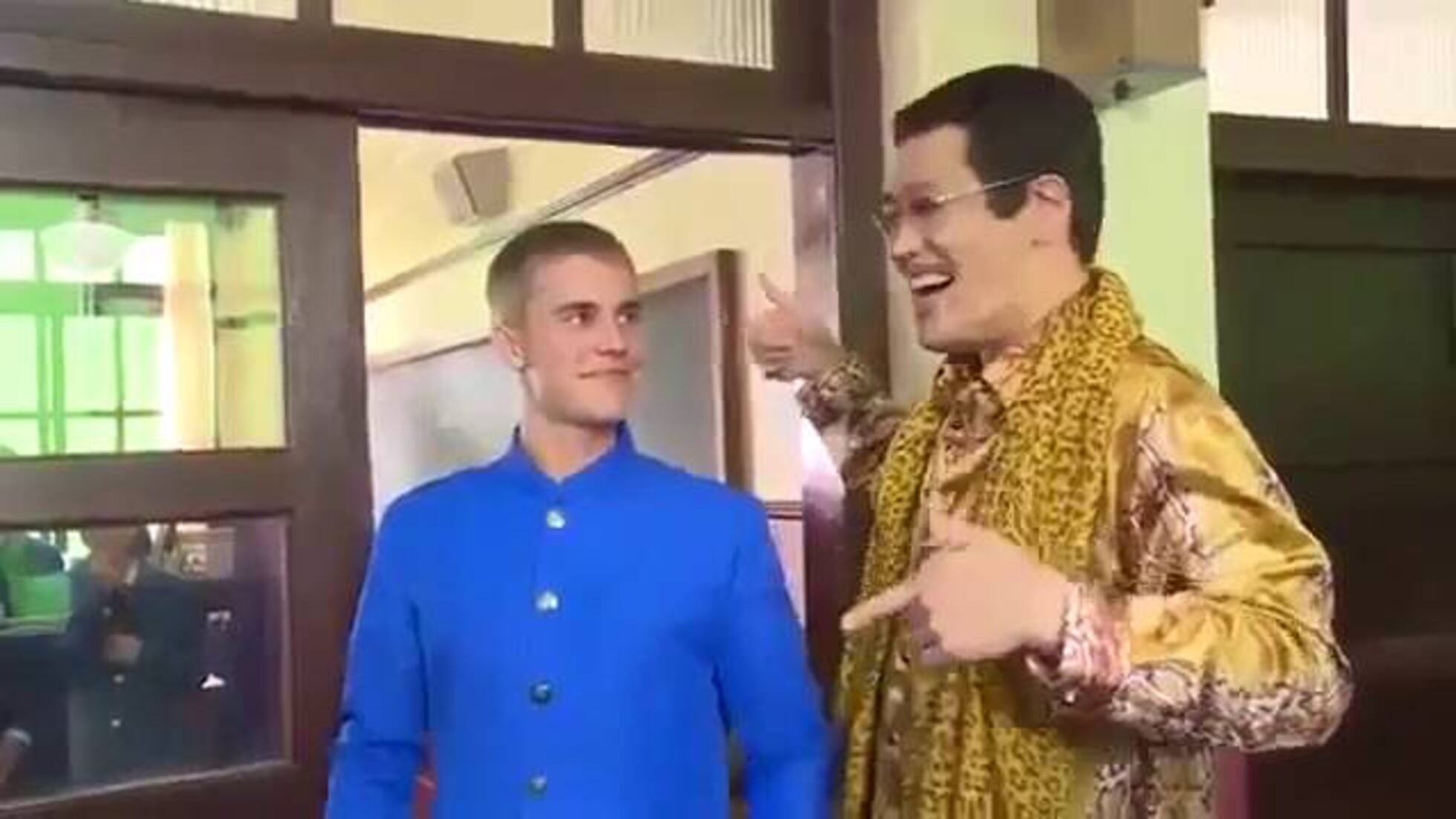 Piko Taro Justin Bieber se une al ‘PenPineappleApplePen’ para un