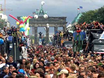 El &#39;Love Parade&#39; es una de las fiestas veraniegas más emblemáticas de Berlín.