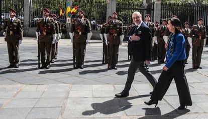 The Defense Minister, Margarita Robles, received her Ukrainian counterpart, Oleksii Reznikov, at the Ministry of Defense in Madrid, this Wednesday.