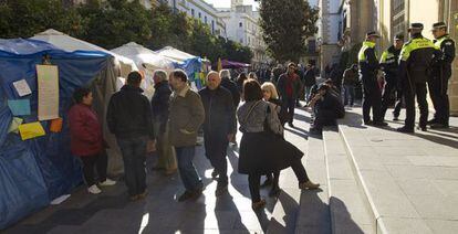 Protesta de trabajadores municipales de Jerez en 2012 .