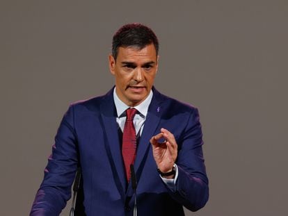El presidente del Gobierno en funciones y líder socialista, Pedro Sánchez, en un acto en el Ateneo de Madrid el día 4.