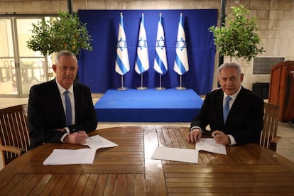 Netanyahu se atrinchera en el poder frente a la justicia tras pactar una  coalición con Gantz | Internacional | EL PAÍS