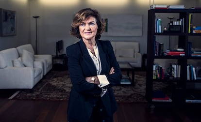 Carmen Calvo, en su despacho de La Moncloa en 2019.