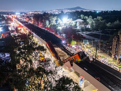 Vista aérea tras el desplome de la Línea 12 del metro de Ciudad de México, el 3 de mayo de 2021.