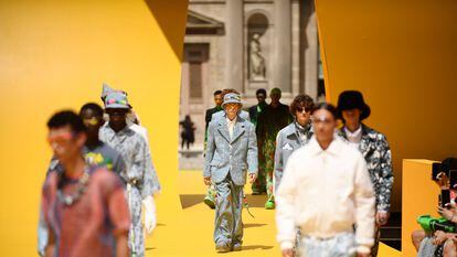 Desfile de la colección primavera/verano 2023 de Louis Vuitton, el 23 de junio, durante la semana de la moda masculina de París (Francia).