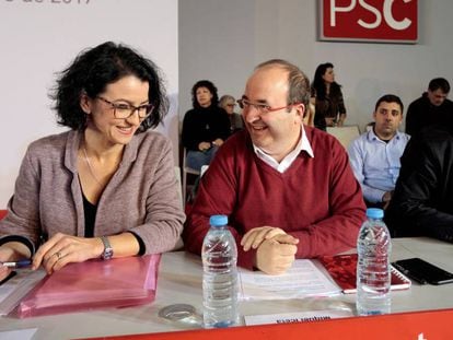 El primer secretario del PSC, Miquel Iceta, junto a la diputada electa, Eva Granados