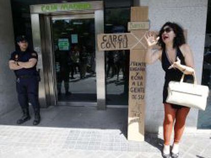 Bankia recomienda a su plantilla "no quedarse a solas" con clientes violentos