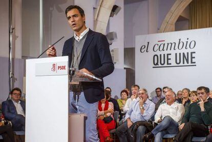 El secretario general del PSOE, Pedro S&aacute;nchez, en un acto p&uacute;blico de presentaci&oacute;n de los candidatos. 