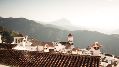 Vista de la villa de Genalguacil, en la serranía de Málaga.