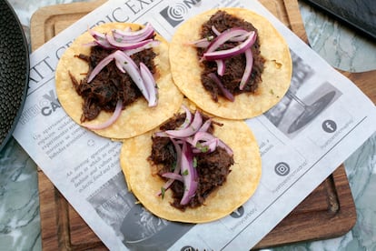 Taco de carrillera como opción de segundo plato en El Jardín de Diana. A.A