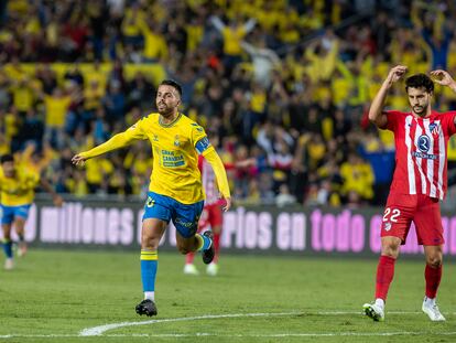 Kirian celebra su gol, el primero de Las Palmas al Atlético(2-1).