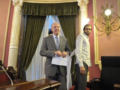 El concejal de Ourense Agustín Fernández antes de anunciar los nuevos nombramientos.