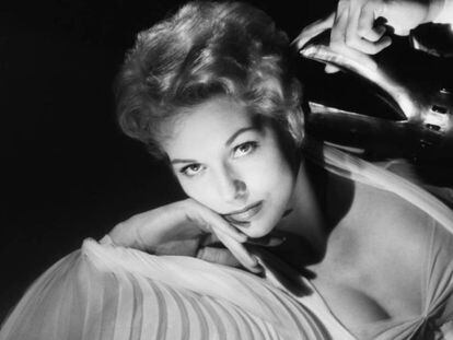 La actriz Kim Novak, en 1954.