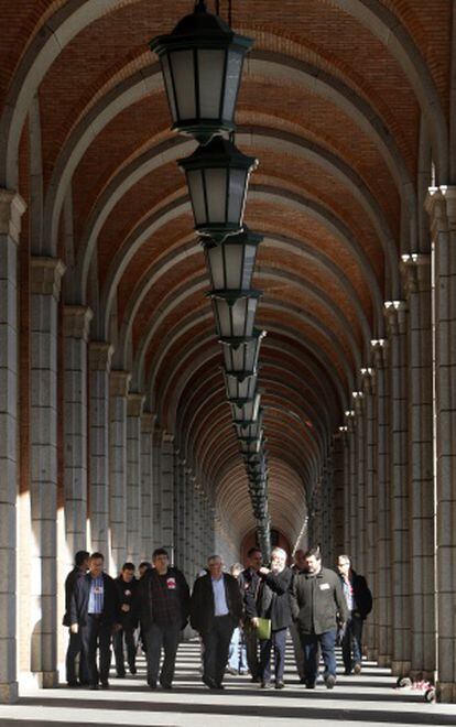 L&iacute;deres sindicales de UGT, CC OO, CGT, USO y Confederaci&oacute;n Intersindical acuden a presentar la convocatoria formal de la huelga general