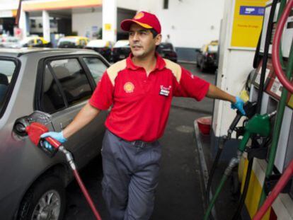 Argentina tacha de conspirador al presidente de la petrolera Shell
