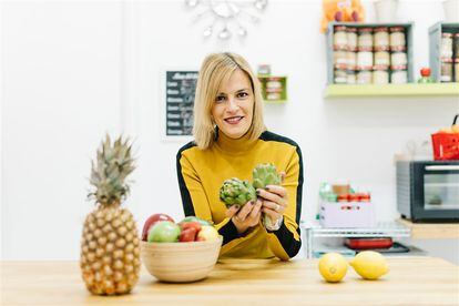 Griselda Herrero, dietista-nutricionista, nos ofrece en 'Comer bien en familia'; un libro muy práctico para aprender a comer de forma saludable en casa.