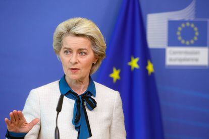 La presidenta de la Comisión Europea, Ursula von der Leyen, durante su comparecencia este miércoles.