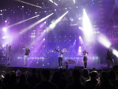 La orquesta París de Noia el pasado verano en Santiso (A Coruña).