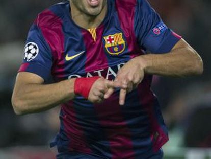 Luis Suárez celebra su gol.
