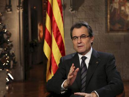 Artur Mas, durante la emisión del discurso de Fin de Año.