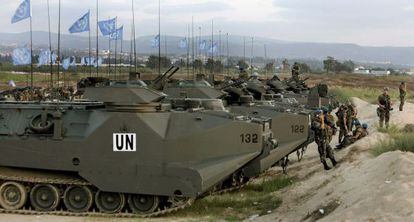 Tropas españolas tras llegar en 2006 a Líbano para la misión UNIFIL.