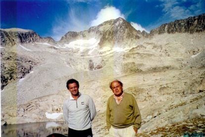 Jordi Pujol y su hijo Jordi en una excursi&oacute;n al Aneto en 1999.