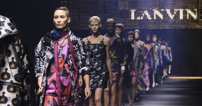 Desfile de Lanvin en la Semana de la Moda de Par&iacute;s en 2015.