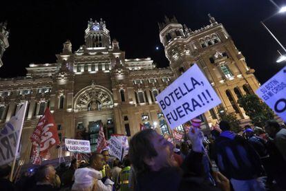 La protesta ha terminado frente a la sede del Ayuntamiento de Madrid.