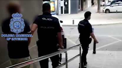 Detenido en Gandia un presunto terrorista buscado en Holanda por amenazas a los gestores de la covid-19