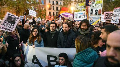 El secretario general de Podemos, Pablo Iglesias, el coordinador general de Izquierda Unidad, Alberto Garz&oacute;n y otros l&iacute;deres de Unids Podemos, hoy en la concentraci&oacute;n ante el Tribunal Supremo.