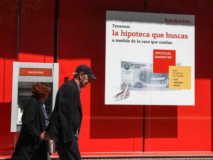 Sucursal de Bankinter, anuncio de hipotecas.