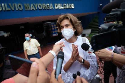 Cristiana Chamorro, tras acudir a declarar por presuntas irregularidades financieras en Nicaragua