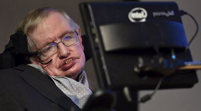 El cient&iacute;fico brit&aacute;nico Stephen Hawking, en un certamen celebrado en Londres en diciembre.