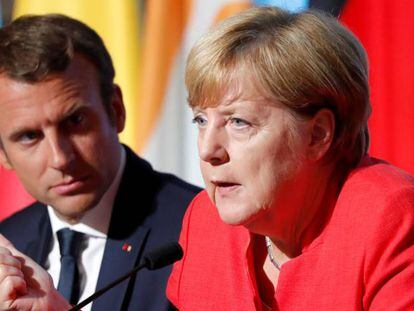 Los presidentes de Francia y Alemania, Enmanuel Macron y Angela Merkel