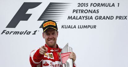 Vettel celebra la victoria en Sepang