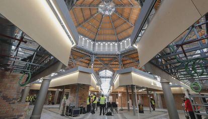 El pan&oacute;ptico del mercado de Sant Antoni, a tres meses de su inauguraci&oacute;n.