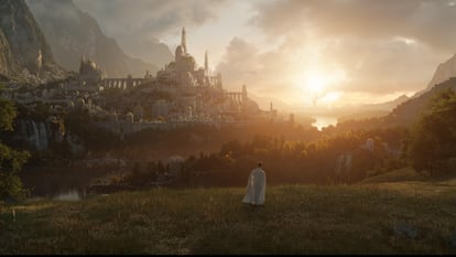 Primera imagen de la serie que Amazon Prime Video está preparando sobre el universo de 'El señor de los anillos', que estrenará el 2 de septiembre de 2022 en todo el mundo.