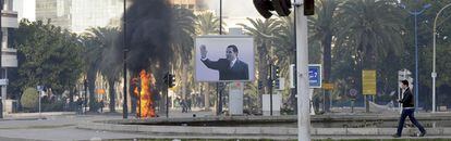 Las revueltas populares que han sacudido a Túnez durante las últimas semanas han obligado al presidente Ben Ali a abandonar el país.