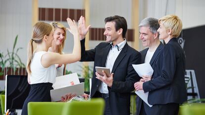 Máster en Gestión de Equipos Comerciales y Ventas en una de las Mejores Escuelas de Negocios de España, según Ranking MERCO.