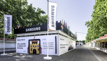 Samsung tiene la mayor carpa de la feria, como uno de los patrocinadores principales.