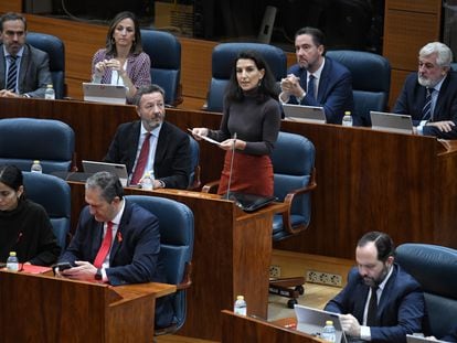 La portavoz de Vox en la Asamblea de Madrid, Rocío Monasterio, interviene este jueves en el pleno de la Asamblea de Madrid.