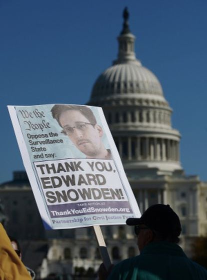 Manifestaci&oacute;n en Washington para apoyar a Snowden. 