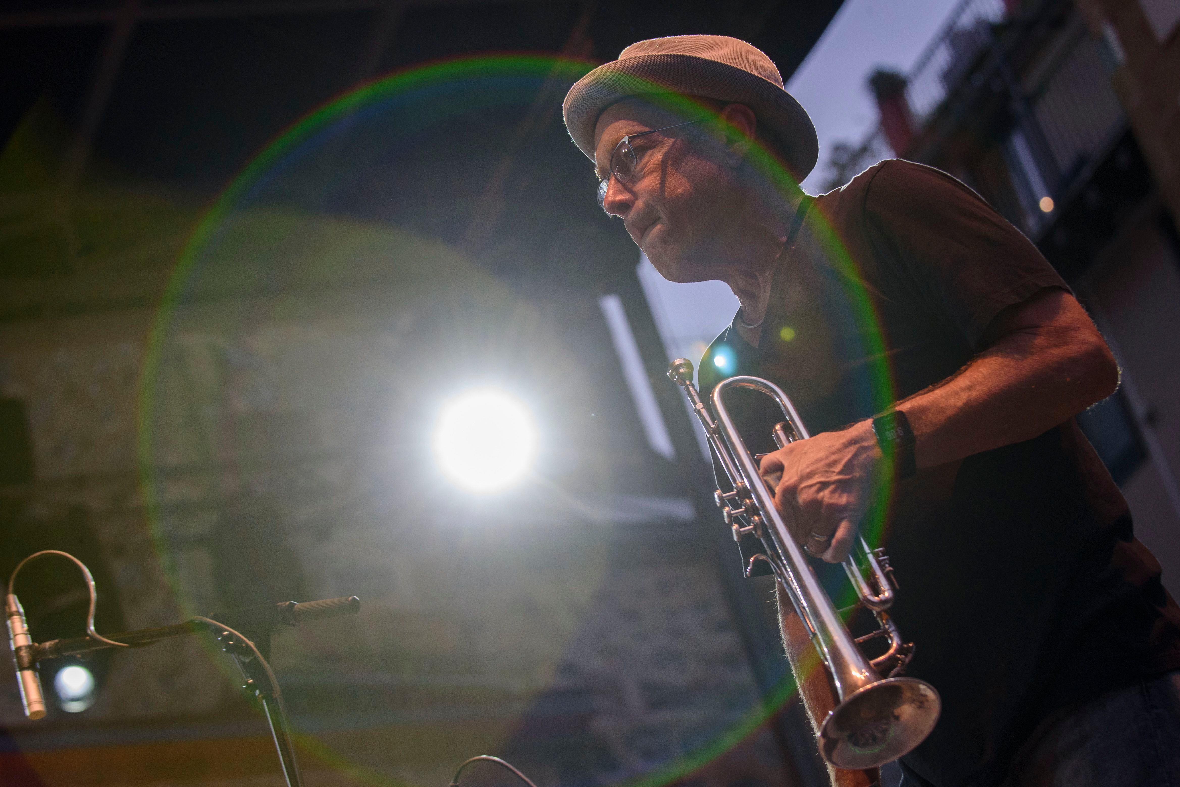 El trompetista estadounidense Dave Douglas en la 56ª edición de Donostiako Jazzaldia Jazz Festival, en julio de 2021 en San Sebastián.