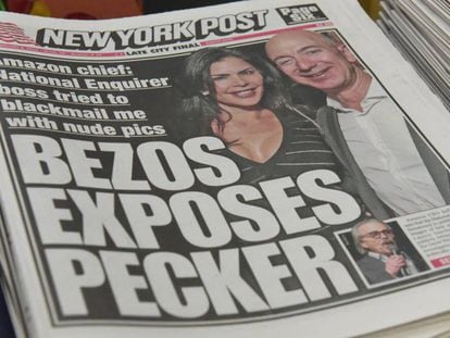 Un diario recoge las acusaciones de chantaje de Bezos contra Pecker. 