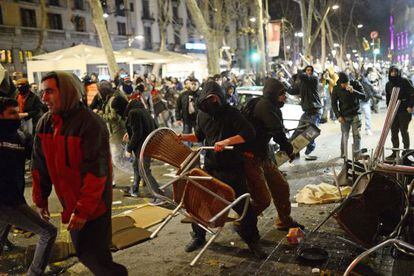 Incidentes en Barcelona en la protesta pro Gamonal.