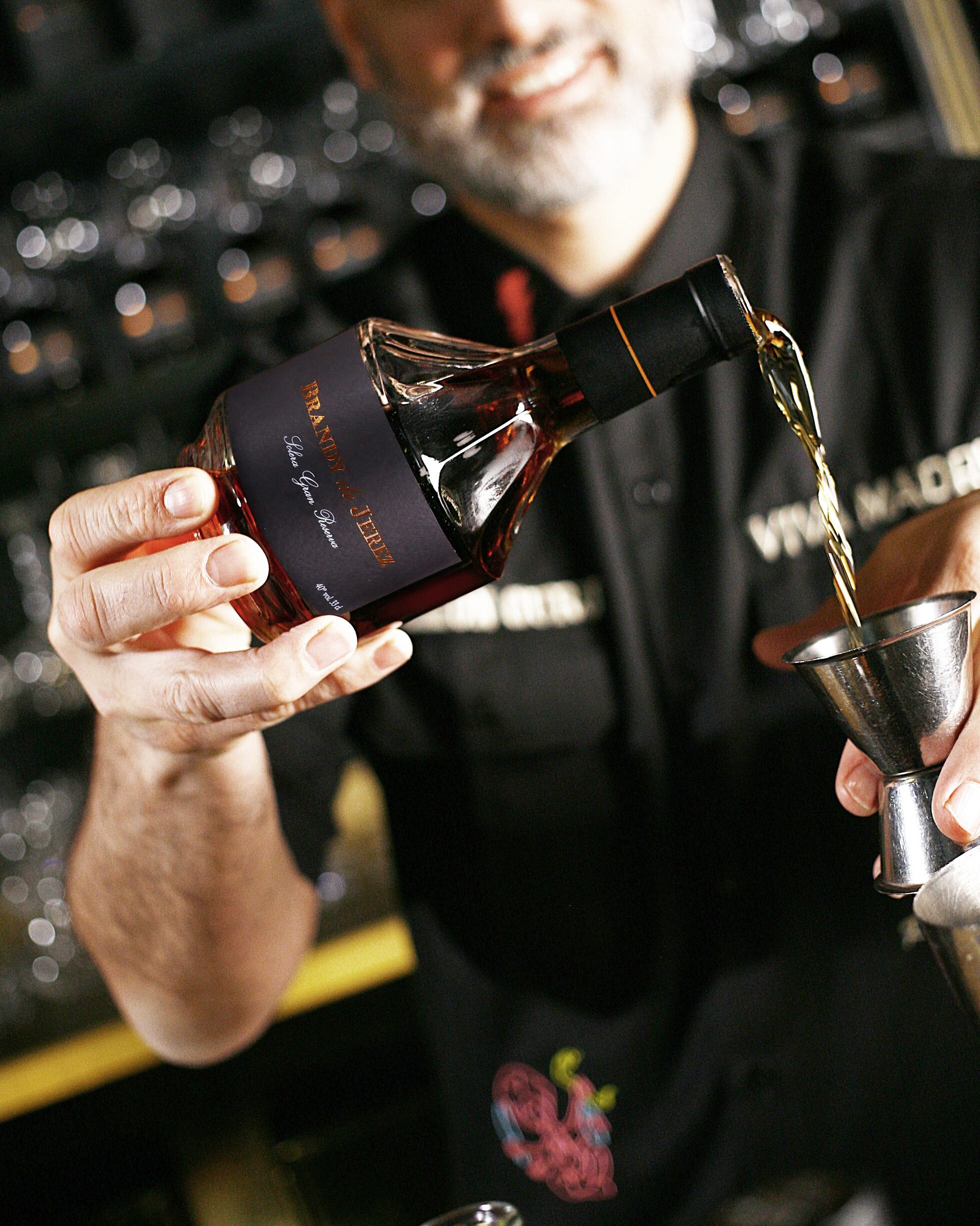 Una copa de brandy de jerez es lo mejor que puedes beber esta Navidad