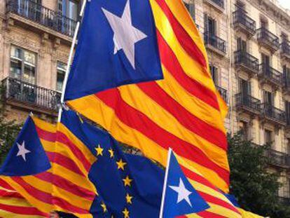 Nacionalisme, sobiranisme, independència... fils conductors dels títols de la Biblioteca del Catalanisme.