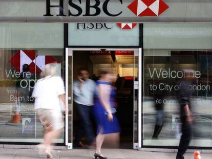 Una sucursal de HSBC en Londres (Reino Unido).